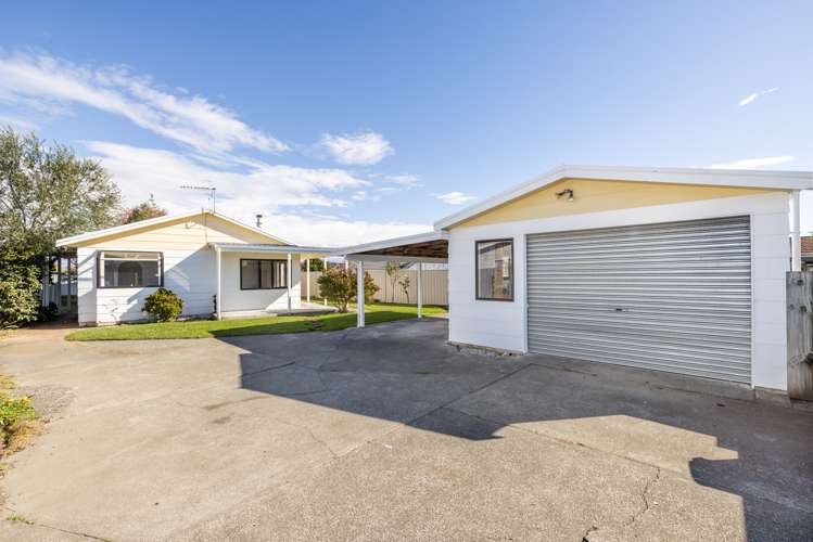 8b Tukes Place Greenmeadows_10