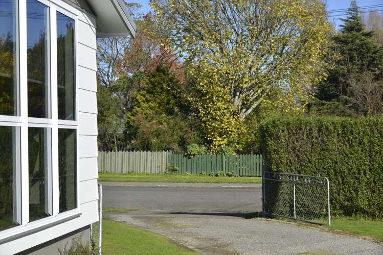 34 Philip Street Carterton_23