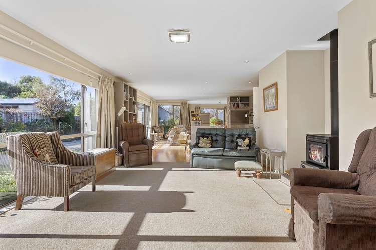 8d Bank Street Amberley_6