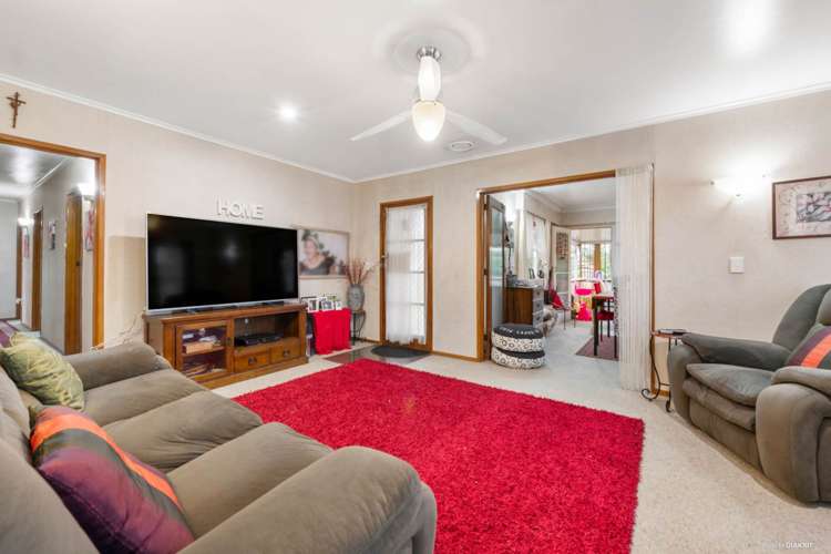 42 Russell Road Manurewa_2