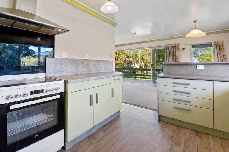 126 Okere Road Okere Falls_10