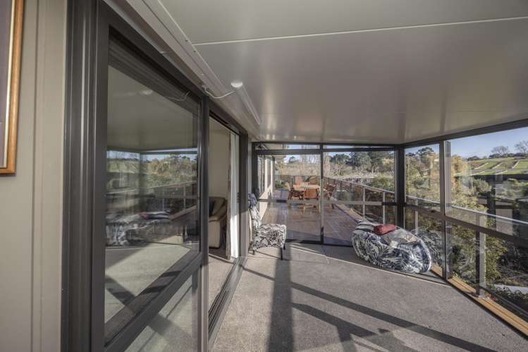 52 Perth Street South Hill_17