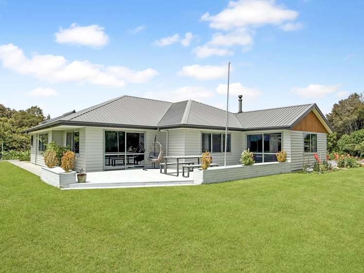128 Brickfield Road Hokitika_0