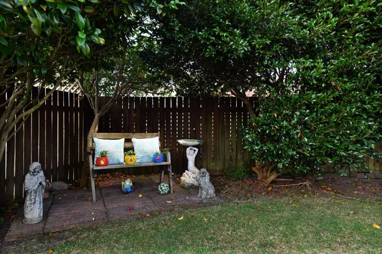 2/23 Septimus Place Henderson_13