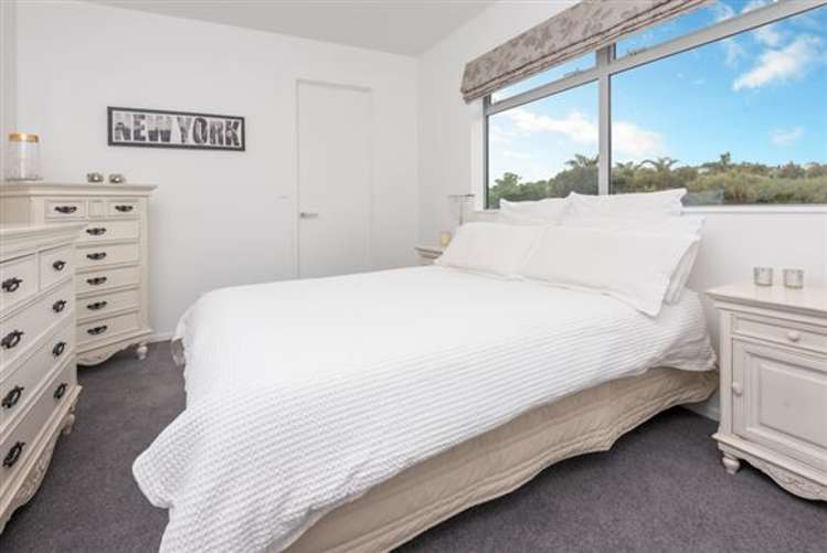 828 Redoubt Road Flat Bush_13