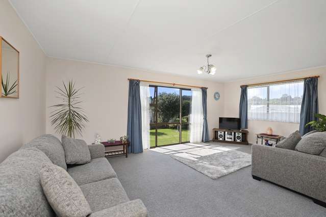 57 Riversdale Drive Merrilands_4