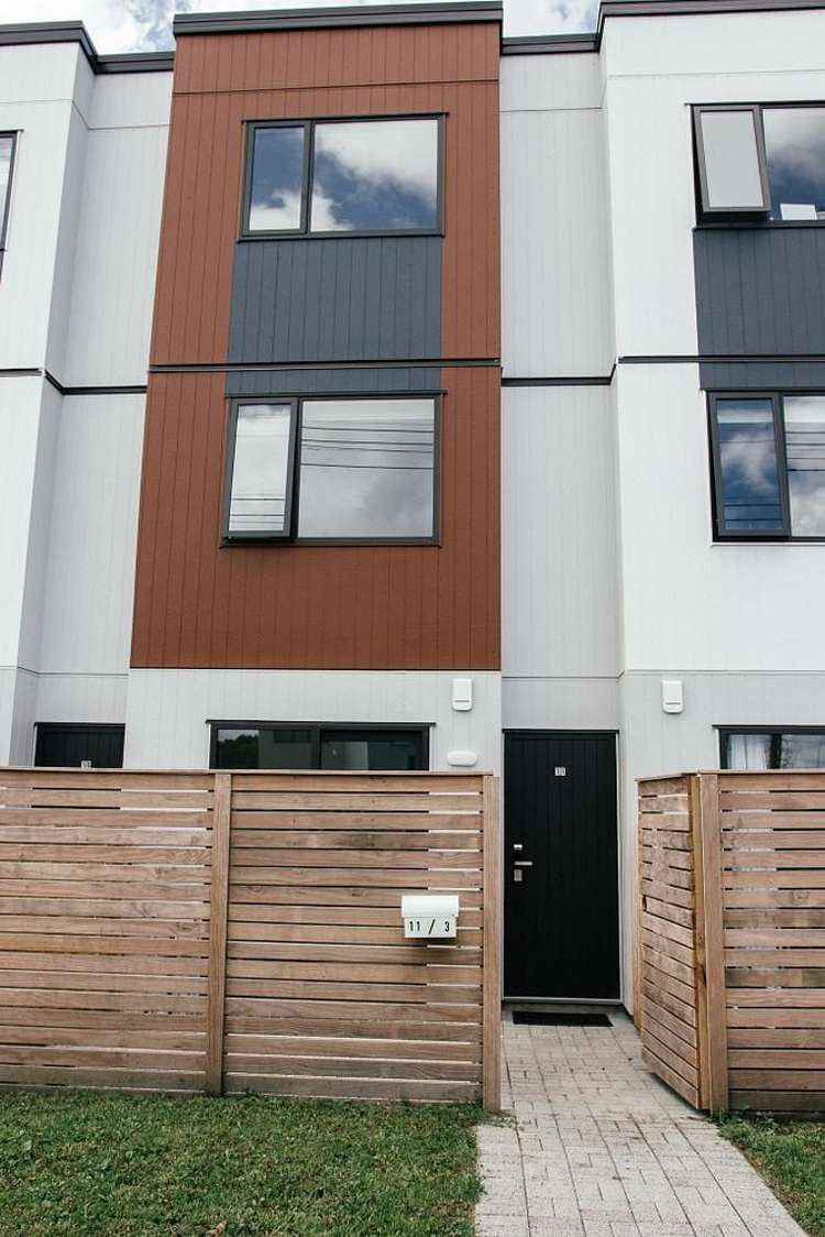 11/3 Abbotleigh Avenue Te Atatu Peninsula_0