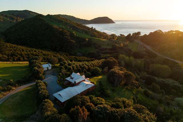 36 Sirrah Street Okitu_2