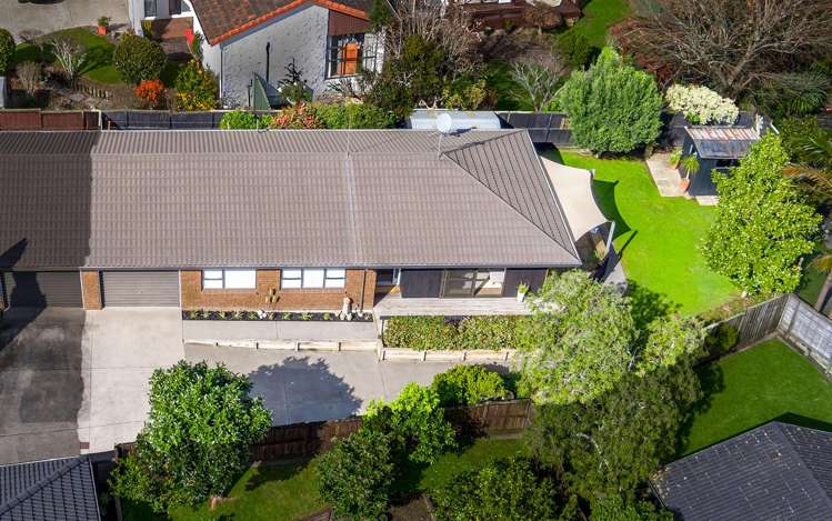 2/5 Askew Place Farm Cove_0