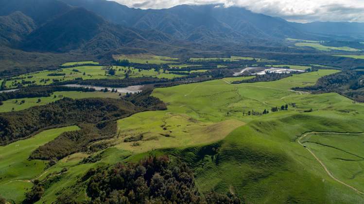 Quartz Range Road Bainham_8