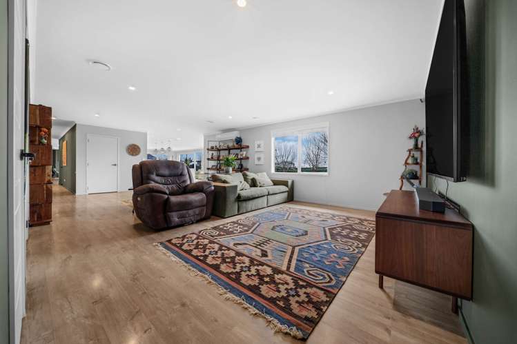 54 & 56 Saddleton Road Waiau Pa_9