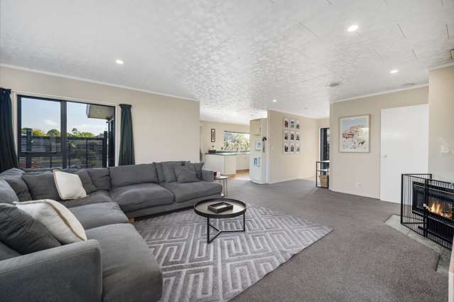 54 Balmoral Drive Hilltop_3