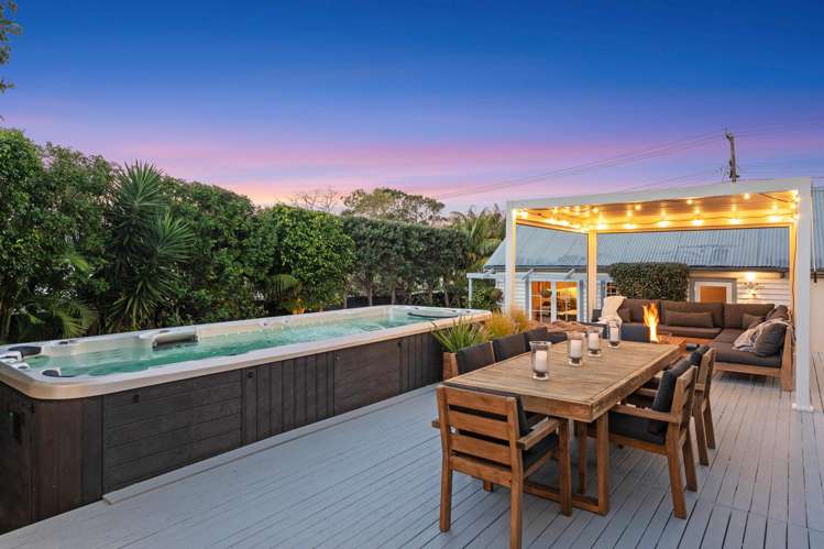 118 Calliope Road Stanley Point_10