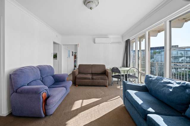 11/89 Tristram Street Hamilton Central_2