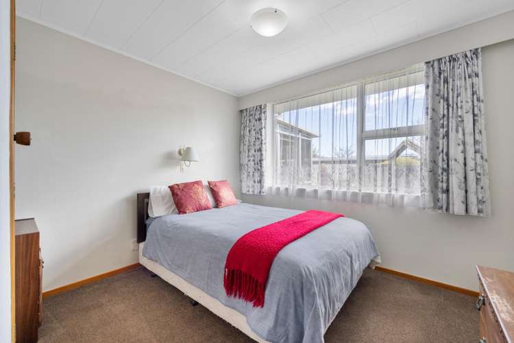 2/42 Sanders Avenue Westown_16