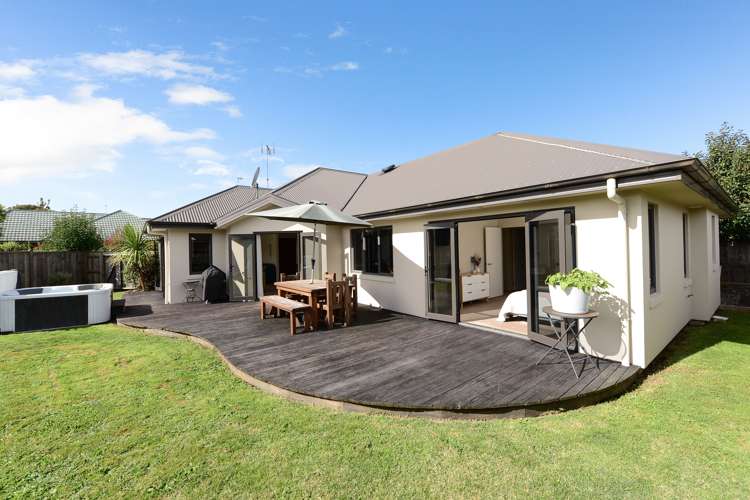 7 Roderick Place Rototuna_3