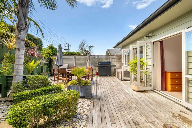 2/61 The Avenue Albany_1