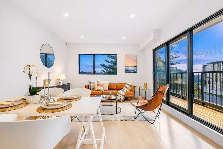 10/4052 Great North Road_0