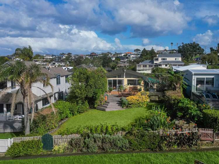 111 Churchill Road Murrays Bay_47