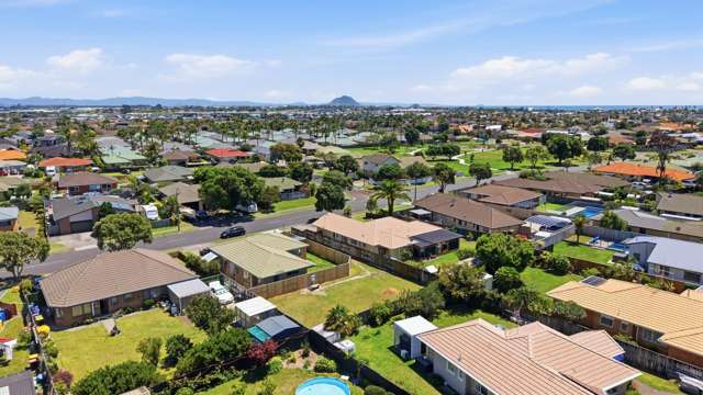 130 Pacific View Road Papamoa Beach_3