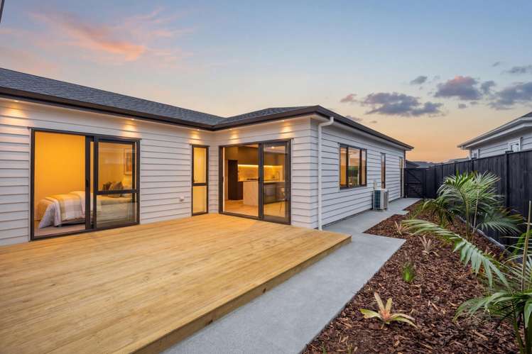 9 Tukutata Crescent Milldale_24