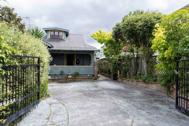 11 Chalmers Street Avondale_30