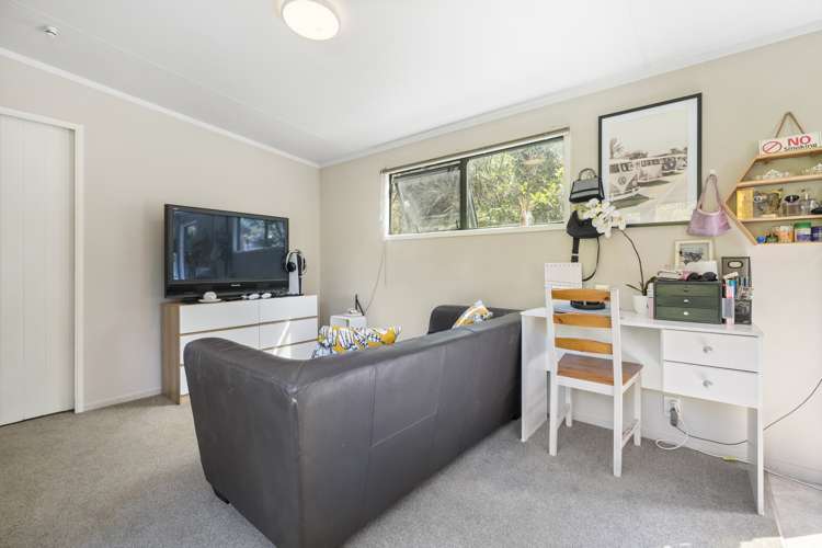 46 Stoney Creek Drive Waitakere_17