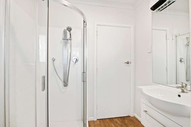 1/12 Downing Street Hoon Hay_11