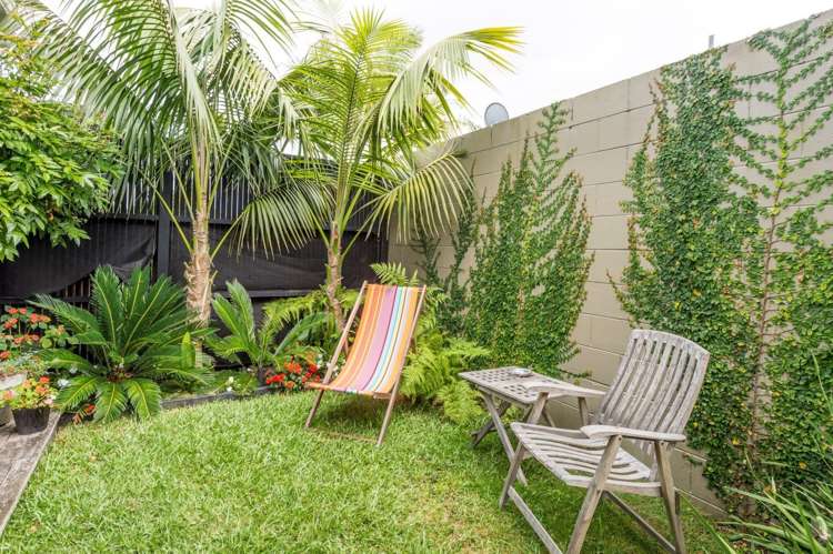 15 Red Bluff Rise Campbells Bay_21