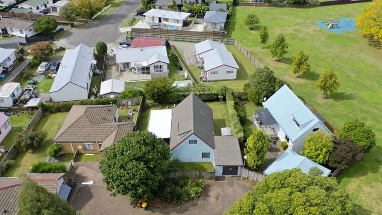 4 Caulfield Green Nawton_18