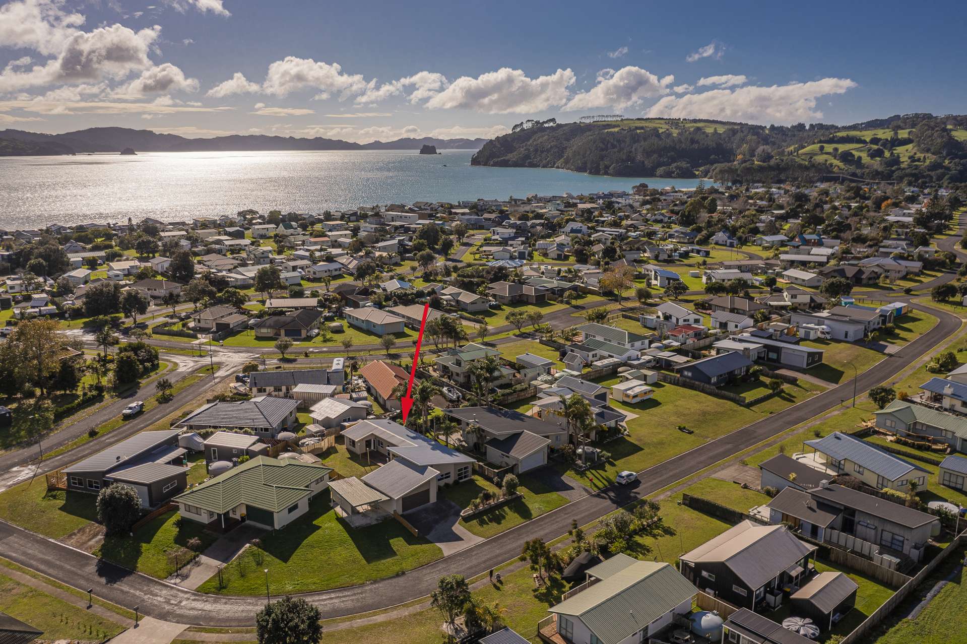 18 Hawk Hill Crescent Cooks Beach_0