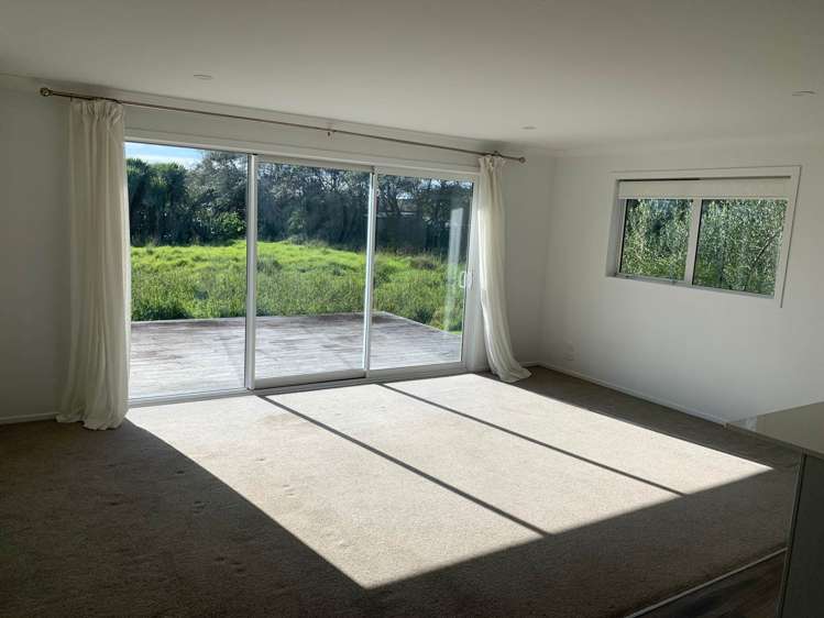 2/112E Black Swamp Road Mangawhai_4