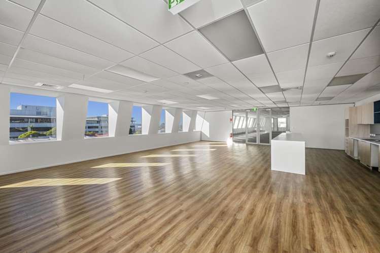 12-14 Northcroft Street Takapuna Industrial_6