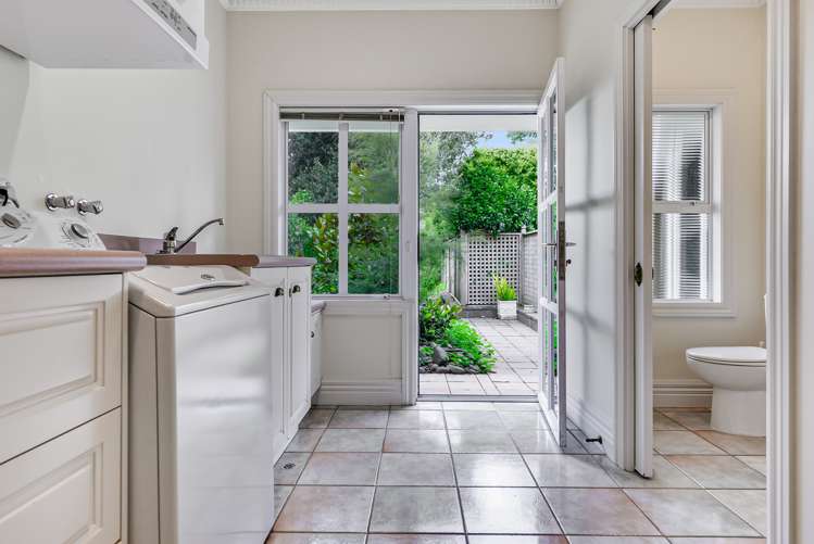 11 River Oaks Place Pukete_21