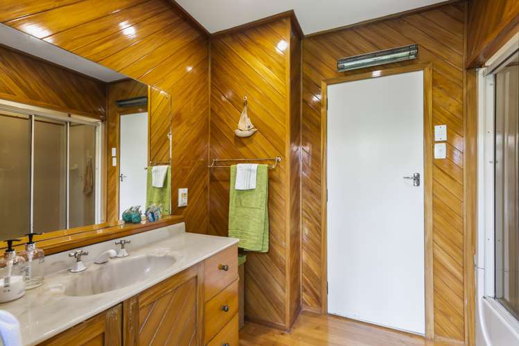 47 Hutchinsons Road Bucklands Beach_13