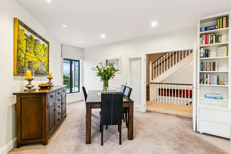 2/67 Bolton Street Kelburn_5