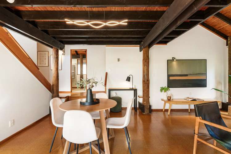 1/20 Grand Drive Remuera_19