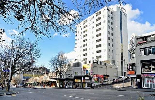Sunny 6th Floor Living | Spacious 1-Bed at Q-City