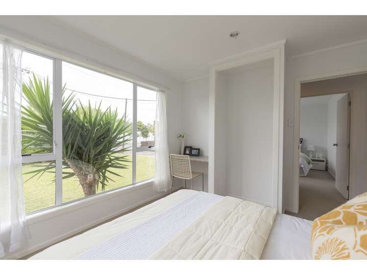 61 Glendale Road Glen Eden_14