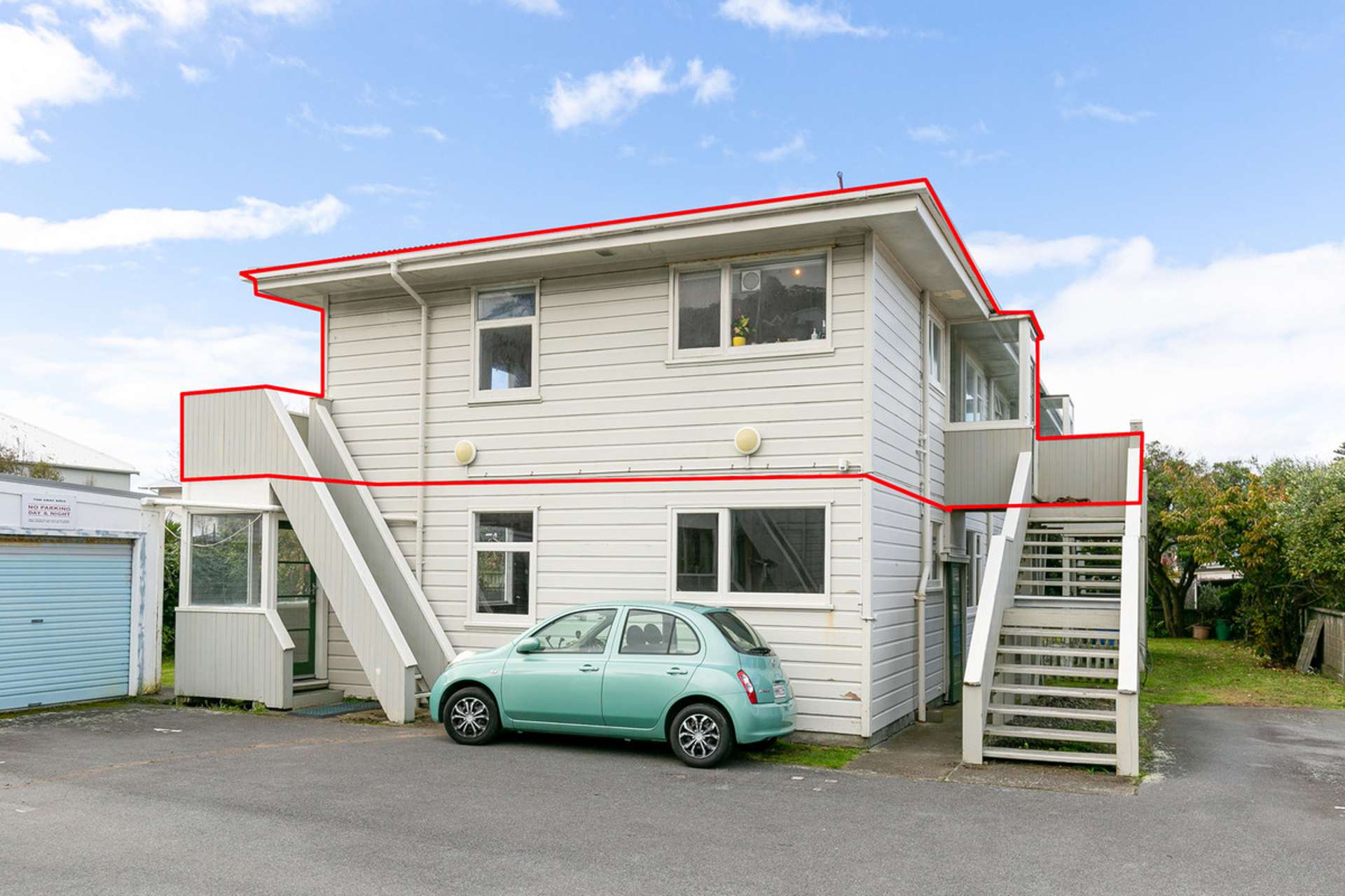 2/139 Queens Drive Lyall Bay_0