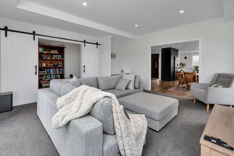 25 Taurangawaka Road One Tree Point_7