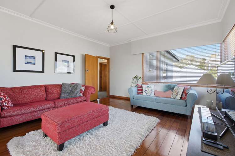 53 Gilbert Street New Plymouth Central_6