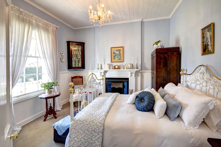 231 Union Street Milton_21