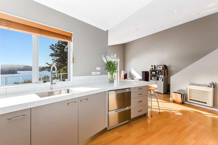 18 Leeward Drive Whitby_7