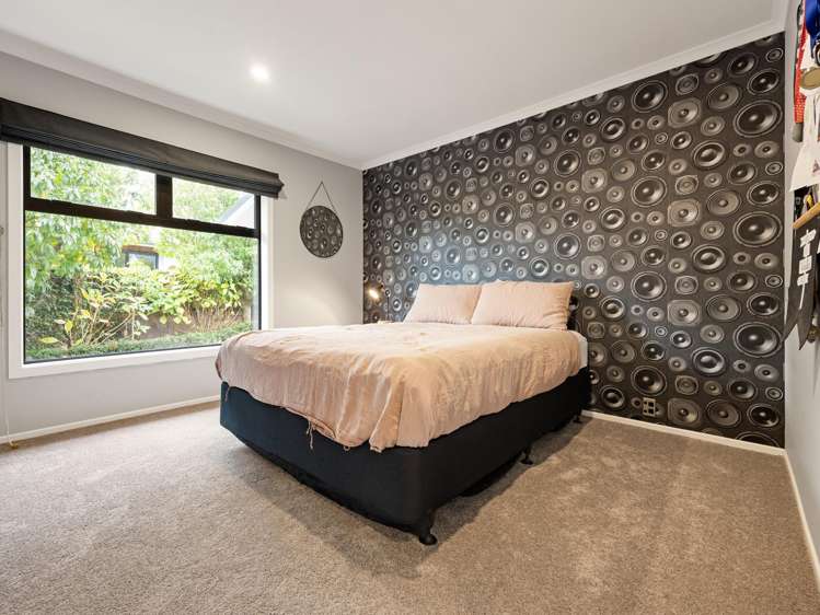 6 Charmaine Crescent Chartwell_13