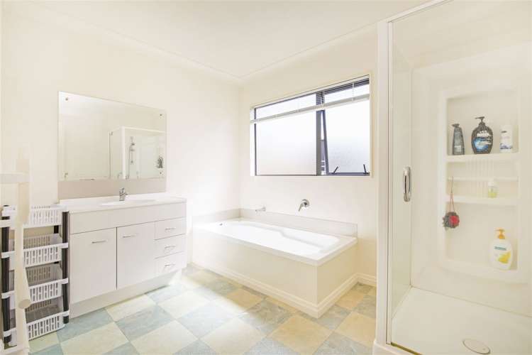 4e Patons Road Howick_11