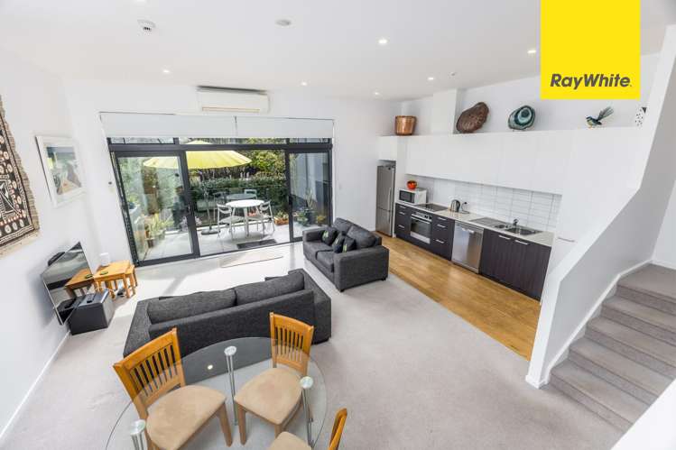 5/8 Thompson Park Road_0