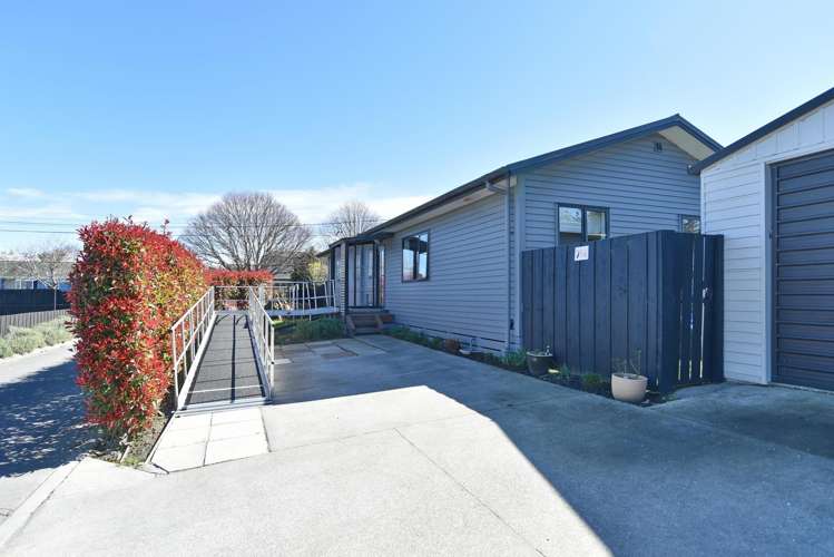 1/138 Kerrs Road Avonside_1