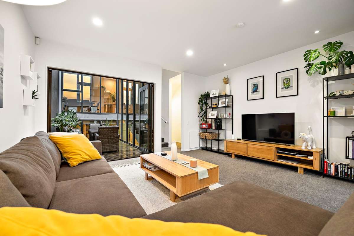 78 Fisher-Point Drive_1