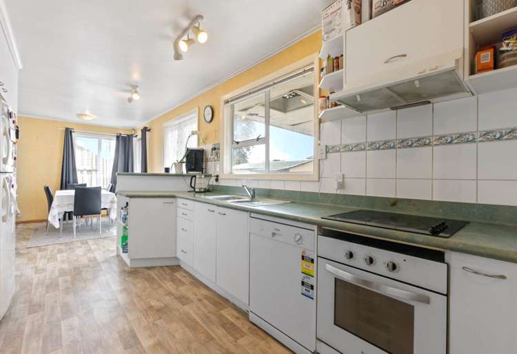 16 Bowater Place Manurewa_12